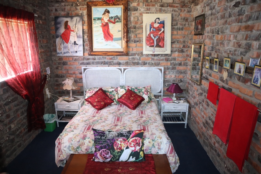 Commercial Property for Sale in Kabeljauws Eastern Cape